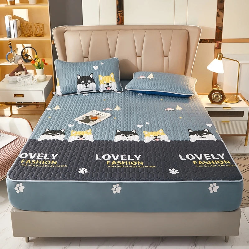 Waterproof Mattress Protector 300 TC - Thickened Anti-Bacterial Fitted Bed Cover